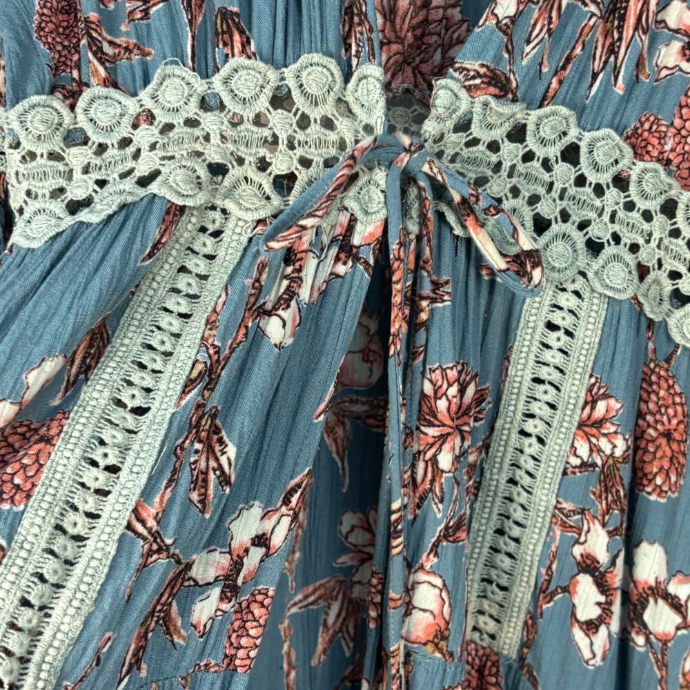 Angie Floral Boho Cardigan Kimono Blue Crochet Lace Bell Sleeve Womens Large - Picture 10 of 11
